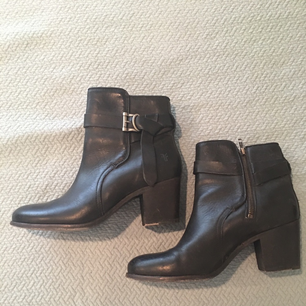 Frye Malorie Knotted Short Boot